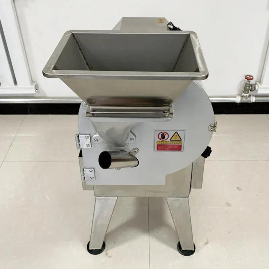 Quy trình vệ sinh máy thái rau củ đúng cách để đảm bảo độ bền và vệ sinh.