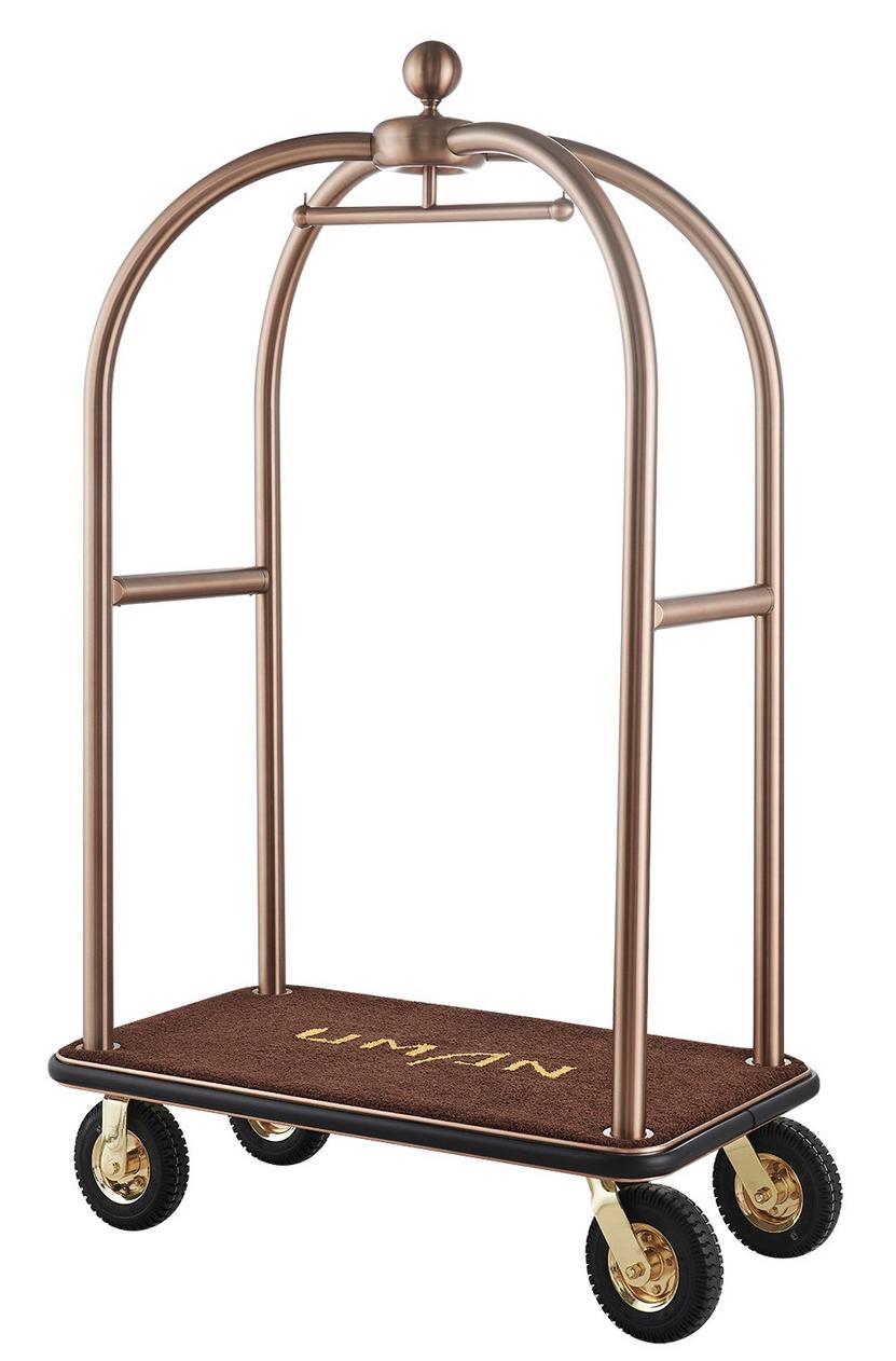 Bánh xe 360° và thảm nhung đỏ giúp vận hành êm ái, bảo vệ hành lý.