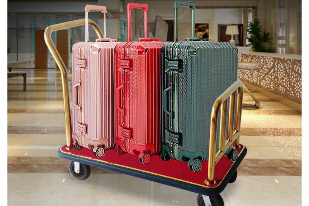 Cận cảnh khung Inox 304 siêu bền — chống gỉ và giữ thẩm mỹ lâu dài.