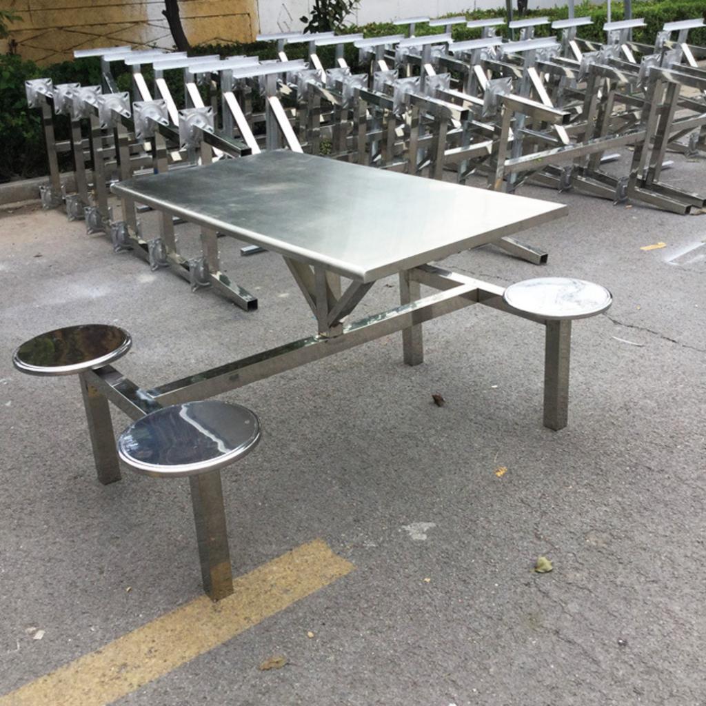 Xưởng sản xuất hiện đại của Cơ Khí Đại Việt với đội ngũ kỹ sư và công nhân lành nghề.