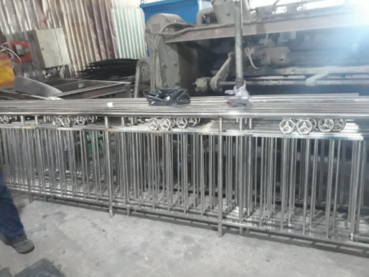 Tiêu chí chọn lan can: độ bền, thẩm mỹ, an toàn.