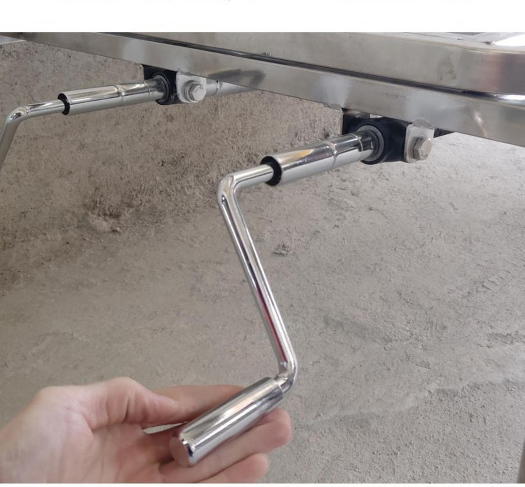 Bảng so sánh chức năng nâng đầu/chân, tay quay vs motor.