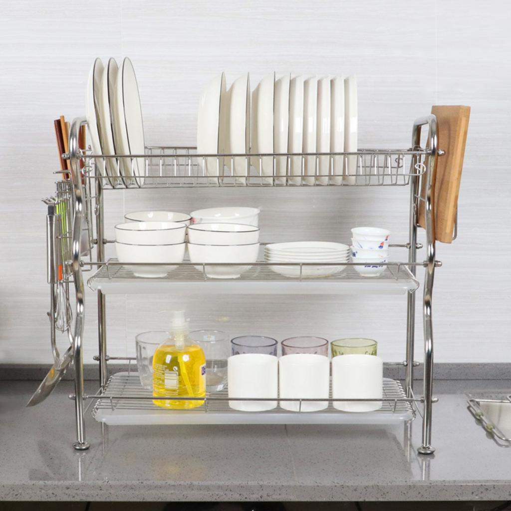 Khảo sát và đo đạc mặt bằng là bước đầu tiên trong checklist chọn mua kệ inox.