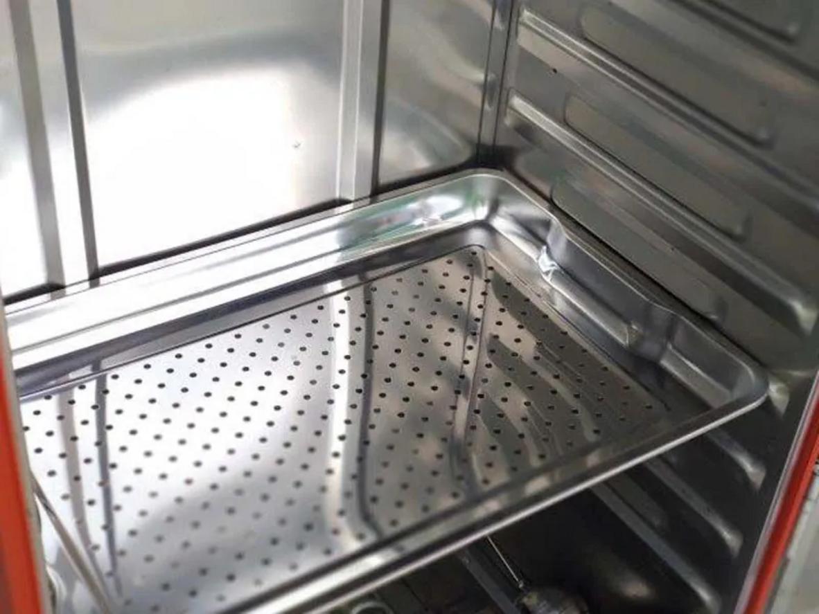 Hệ thống gia nhiệt và phân phối nhiệt đảm bảo cơm chín đều.