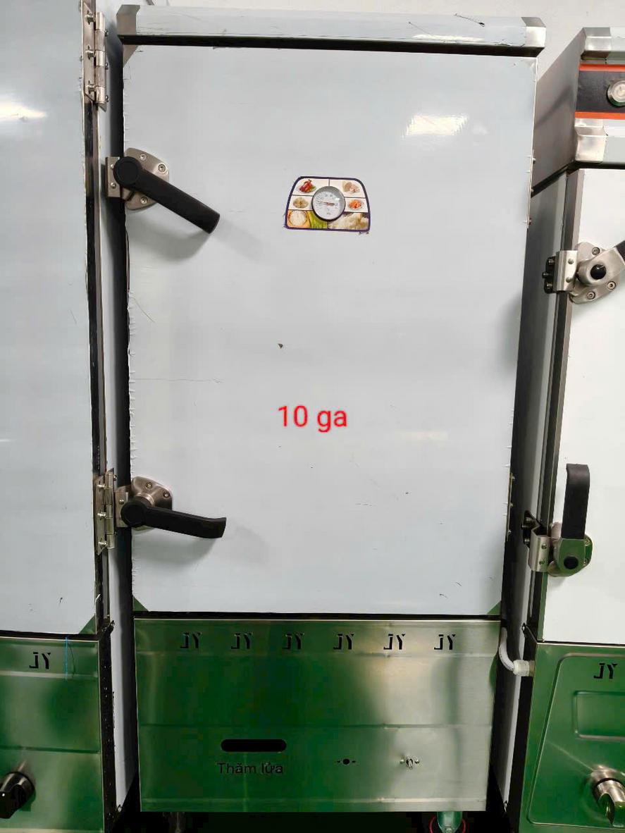 Lõi cách nhiệt Polyurethane 35–38 mm và hệ cấp nước tự động — tiết kiệm năng lượng.