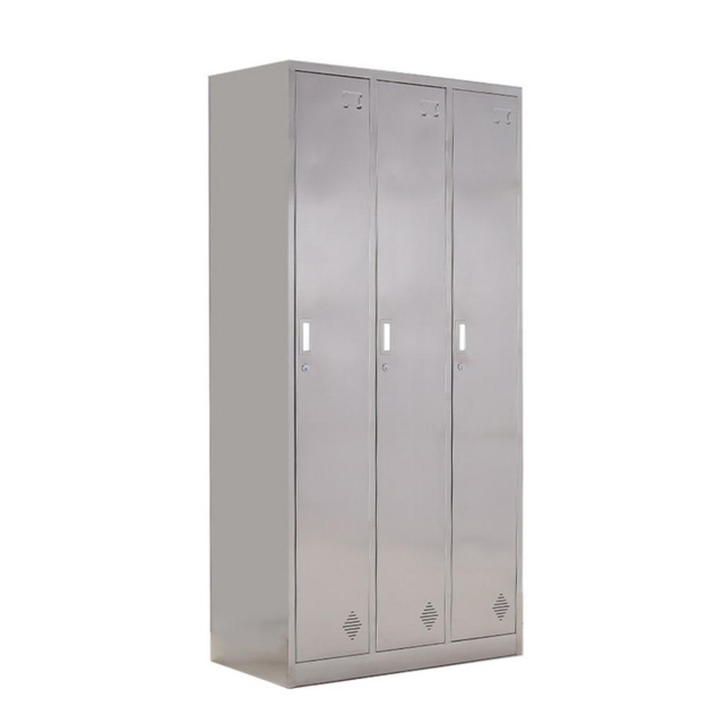 Thiết kế mái xéo giúp thoát nước, giảm đọng ẩm và bụi.