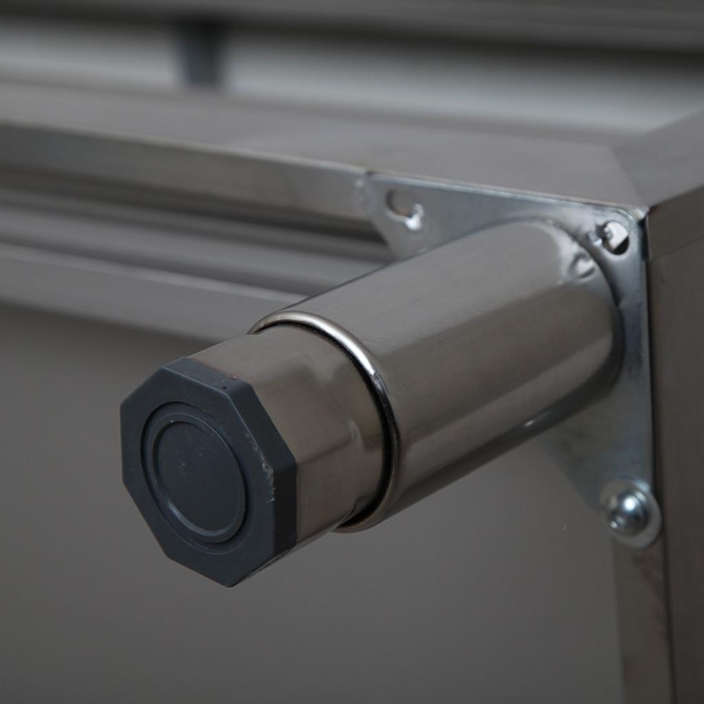 Mối hàn Argon trên Inox 304, khay viền 6mm và chi tiết hoàn thiện.