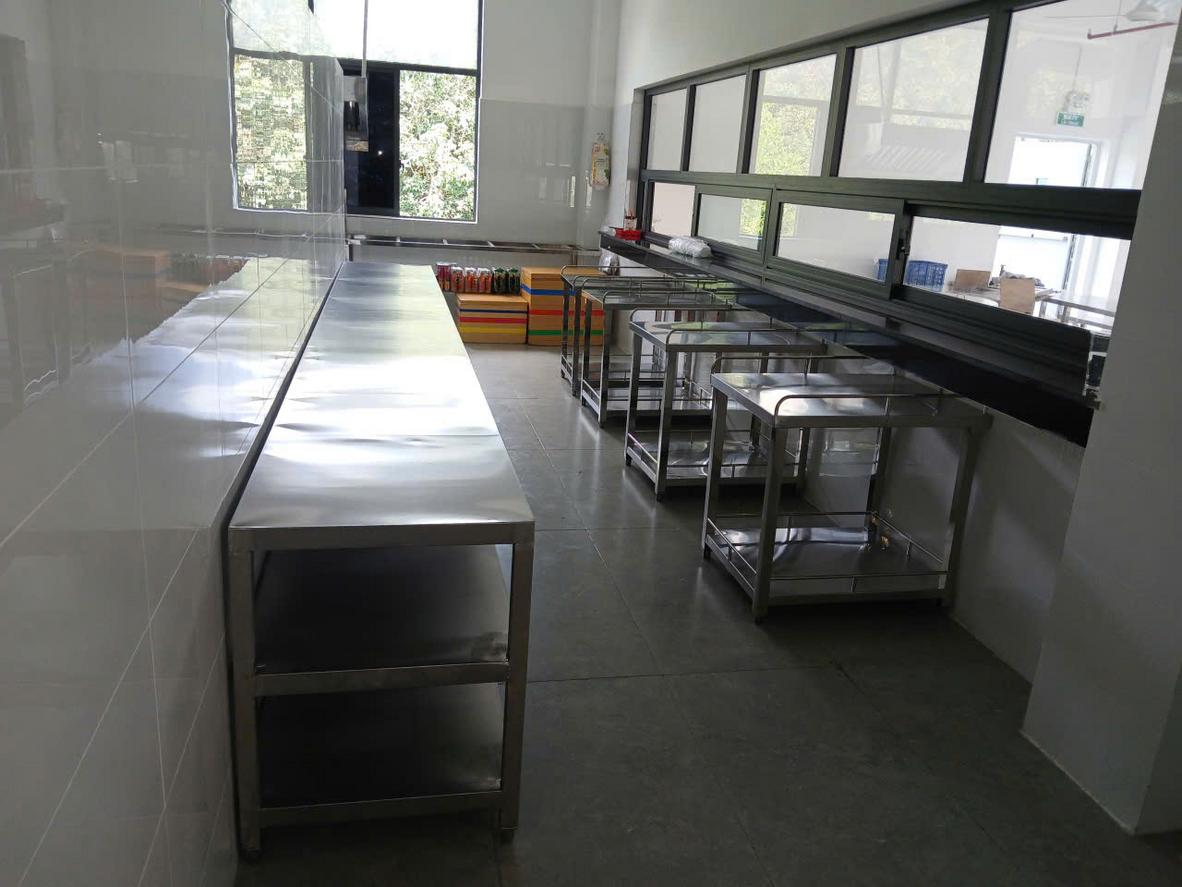 Kiểm tra mối hàn TIG và bề mặt inox giúp tránh rò nước, bám bẩn và rỉ sét sớm.