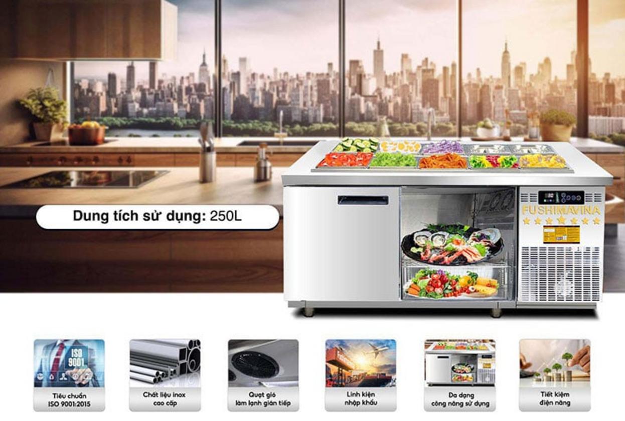 Lòng tủ inox, khay GN và bảng điều khiển của Tủ bàn khay lạnh 1500mm.