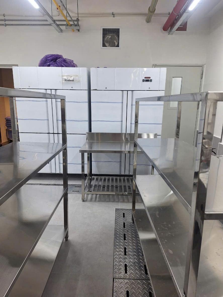 Mô hình bếp 20–35m² cho nhà hàng nhỏ cần vận hành 50–200 suất/ngày