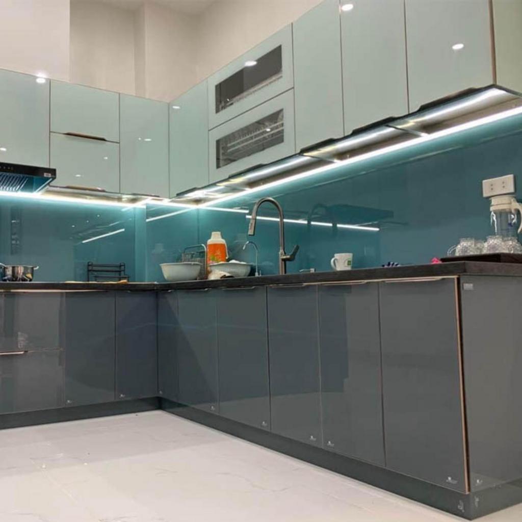 Liên hệ Cơ Khí Đại Việt để được khảo sát và báo giá tủ bếp inox theo kích thước thực tế.
