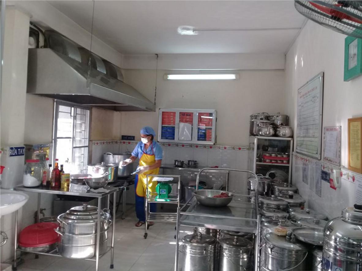 Thiết bị inox 304 gia công theo kích thước mặt bằng bếp ăn trường học.