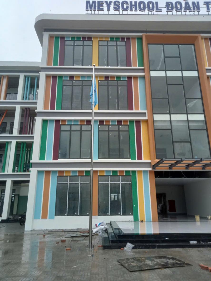 Phụ kiện ròng rọc và dây cáp cho cột cờ inox 304 - Dự án Trường Meyschool Đoàn Thị Điểm - Cơ Khí Đại Việt