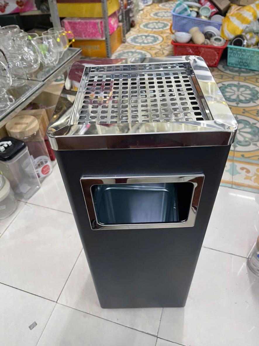 Ưu điểm thực tế của thùng rác inox trong đời sống và vận hành.