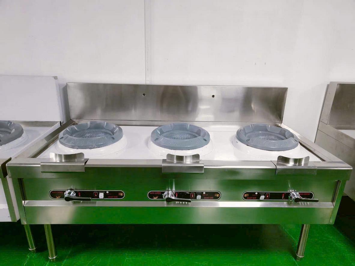Kiểm tra an toàn gas định kỳ là phần quan trọng nhất trong bảo trì bếp á.