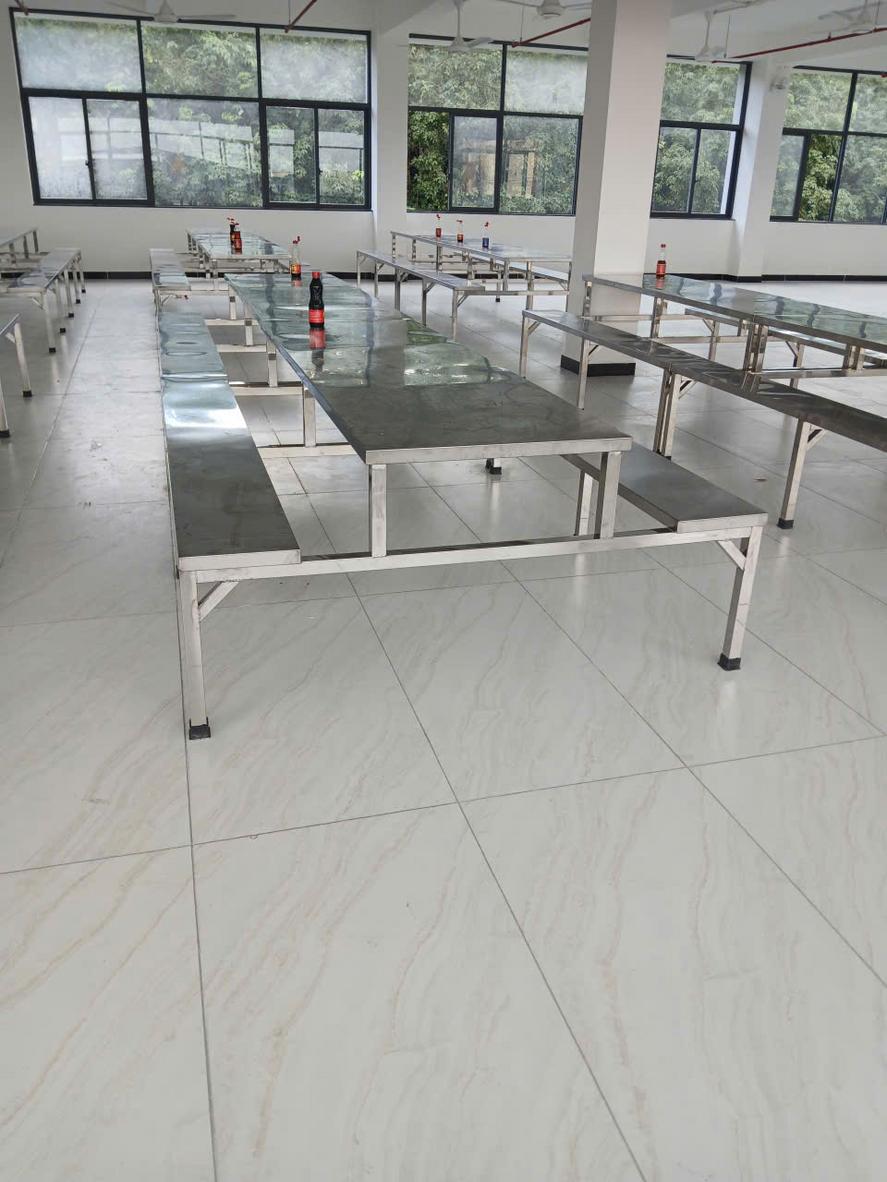 Người mua cần kiểm tra đồng thời vật liệu, gia công và hồ sơ kỹ thuật trước khi chốt đơn.