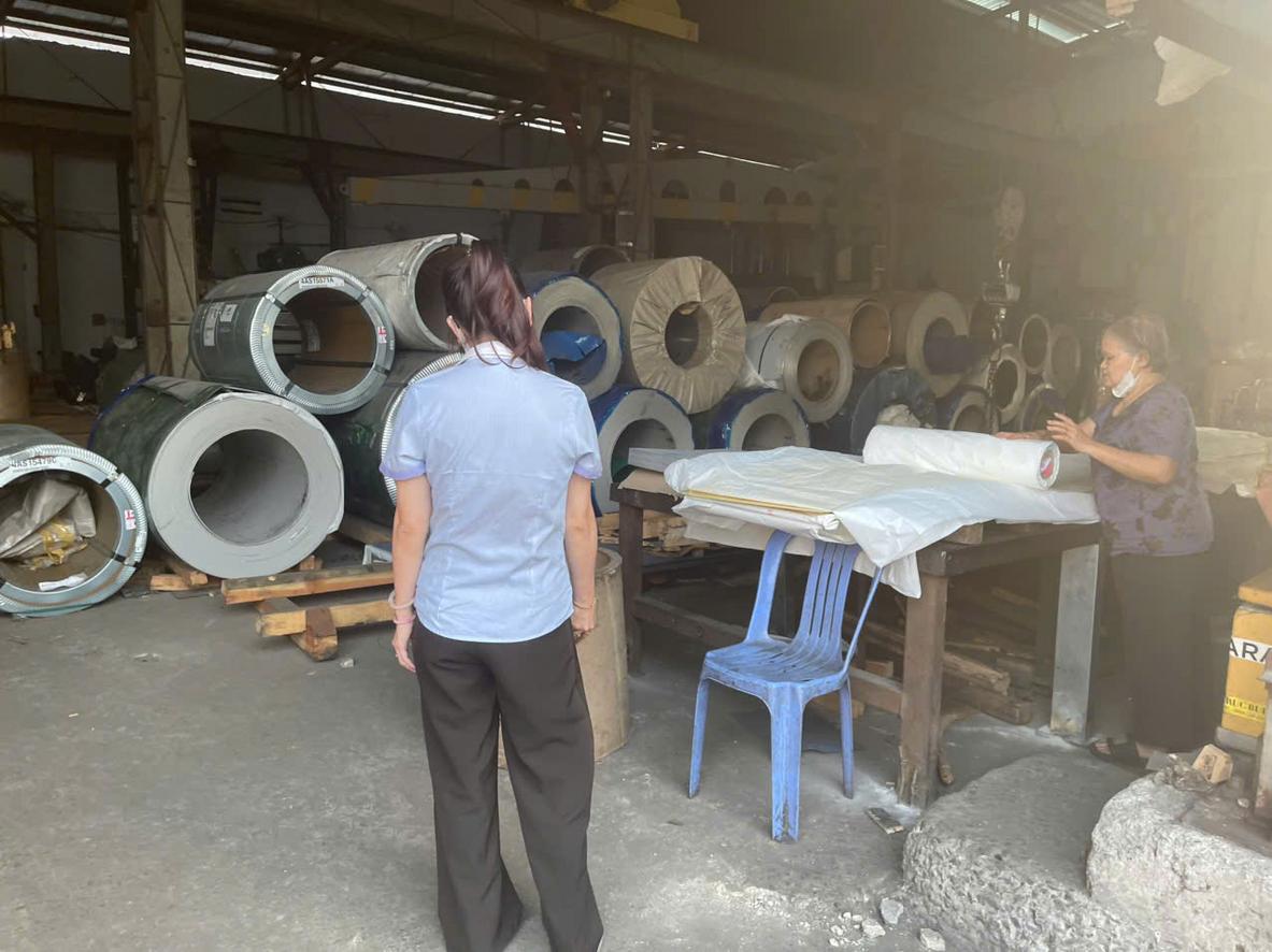 Inox 316 phù hợp cho công trình ven biển nhờ chống clorua tốt hơn 304.