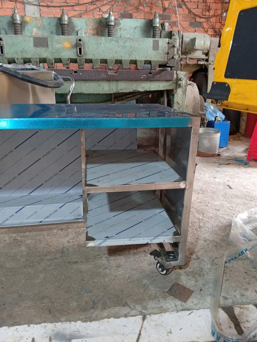 Chi tiết bàn bếp inox 304 dày 1 ly trong dự án tại TP.HCM - Dự án Cơ Khí Đại Việt - Cơ Khí Đại Việt