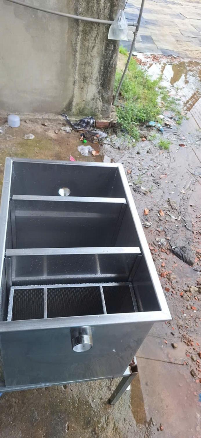 Cấu trúc bên trong bể tách mỡ inox 304 gồm 2 vách 1 nắp - Dự án Công ty cổ phần xây dựng chính Nam - Cơ Khí Đại Việt