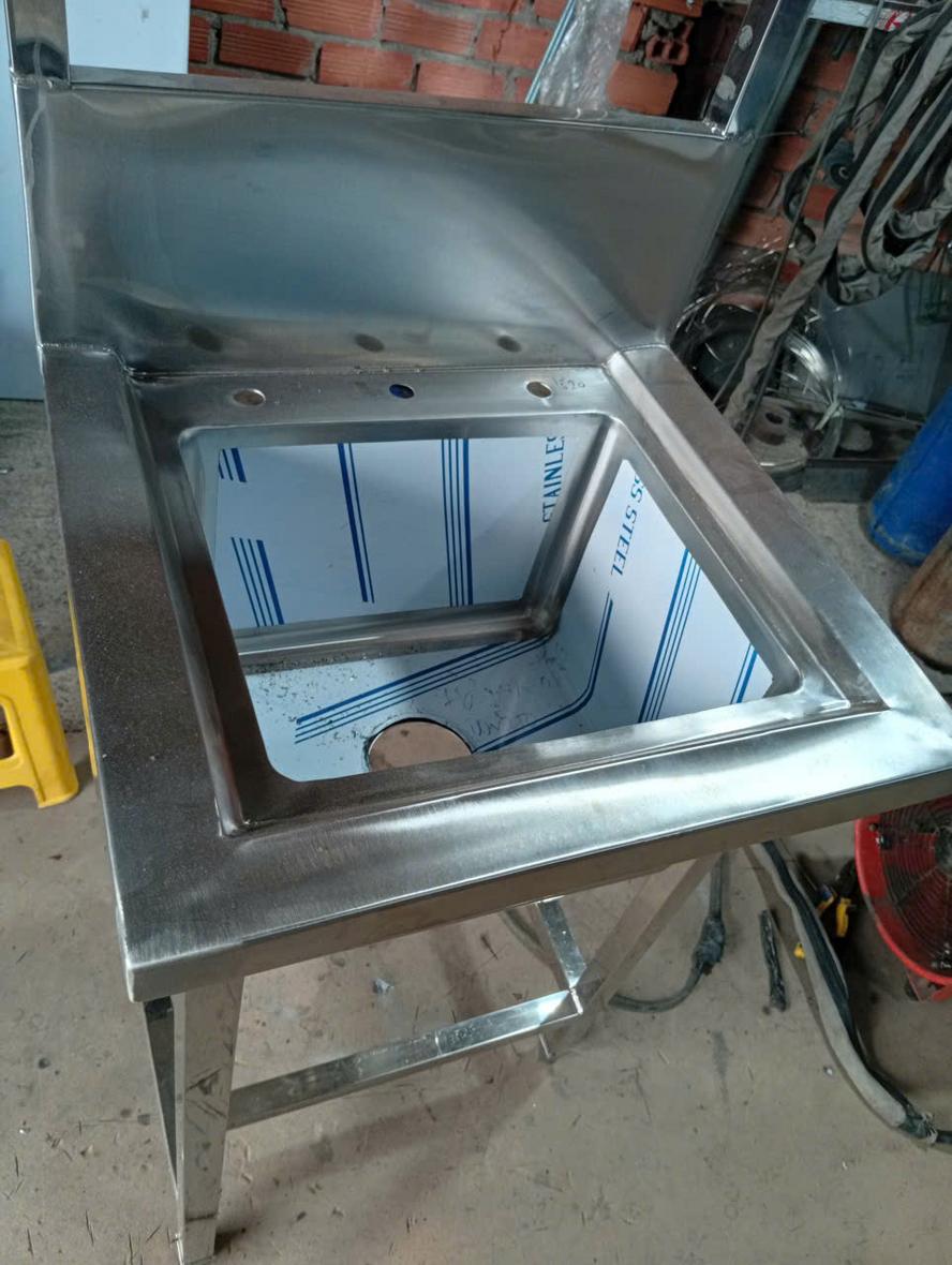 Kệ trên để chén đĩa của chậu rửa inox 304 - Dự án TP.HCM - Cơ Khí Đại Việt