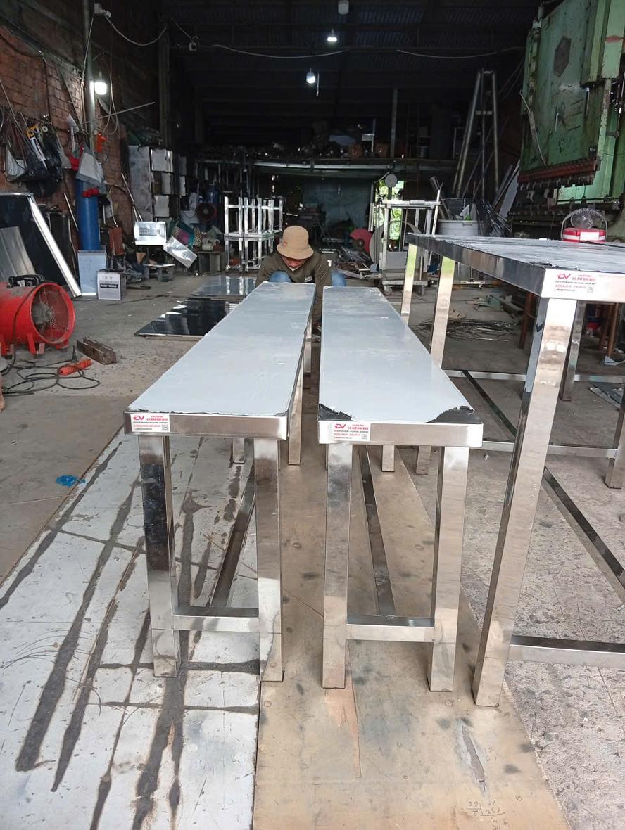 Hạng mục bàn ăn công nghiệp inox 304 sau bàn giao - Dự án CÔNG TY TNHH INDUSTRY FASHION JUNMEI (VIỆT NAM) - Cơ Khí Đại Việt