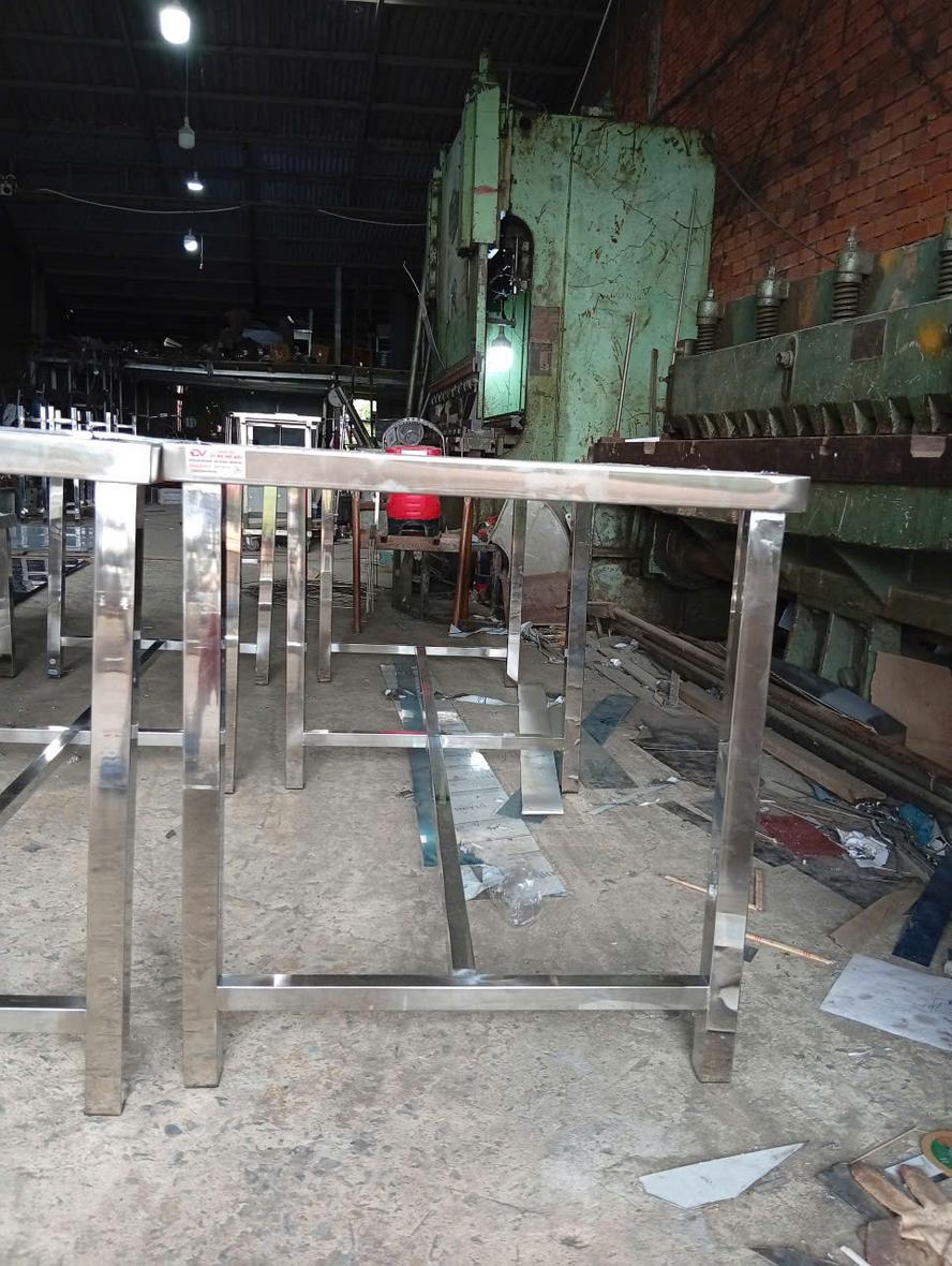 Quá trình hoàn thiện sản phẩm inox 304 tại xưởng Cơ Khí Đại Việt cho CÔNG TY TNHH INDUSTRY FASHION JUNMEI (VIỆT NAM)