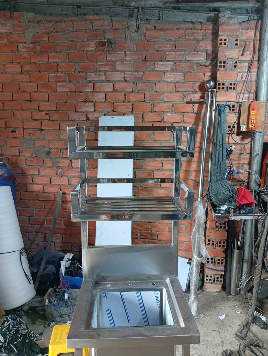Khung kệ inox 304 của chậu rửa công nghiệp - Dự án TP.HCM - Cơ Khí Đại Việt
