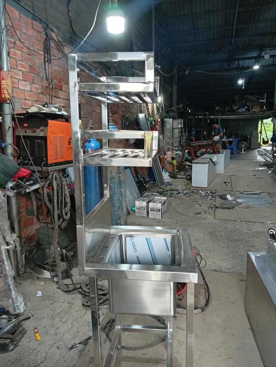Sản phẩm chậu rửa inox 304 kèm 2 kệ sau gia công - Dự án TP.HCM - Cơ Khí Đại Việt