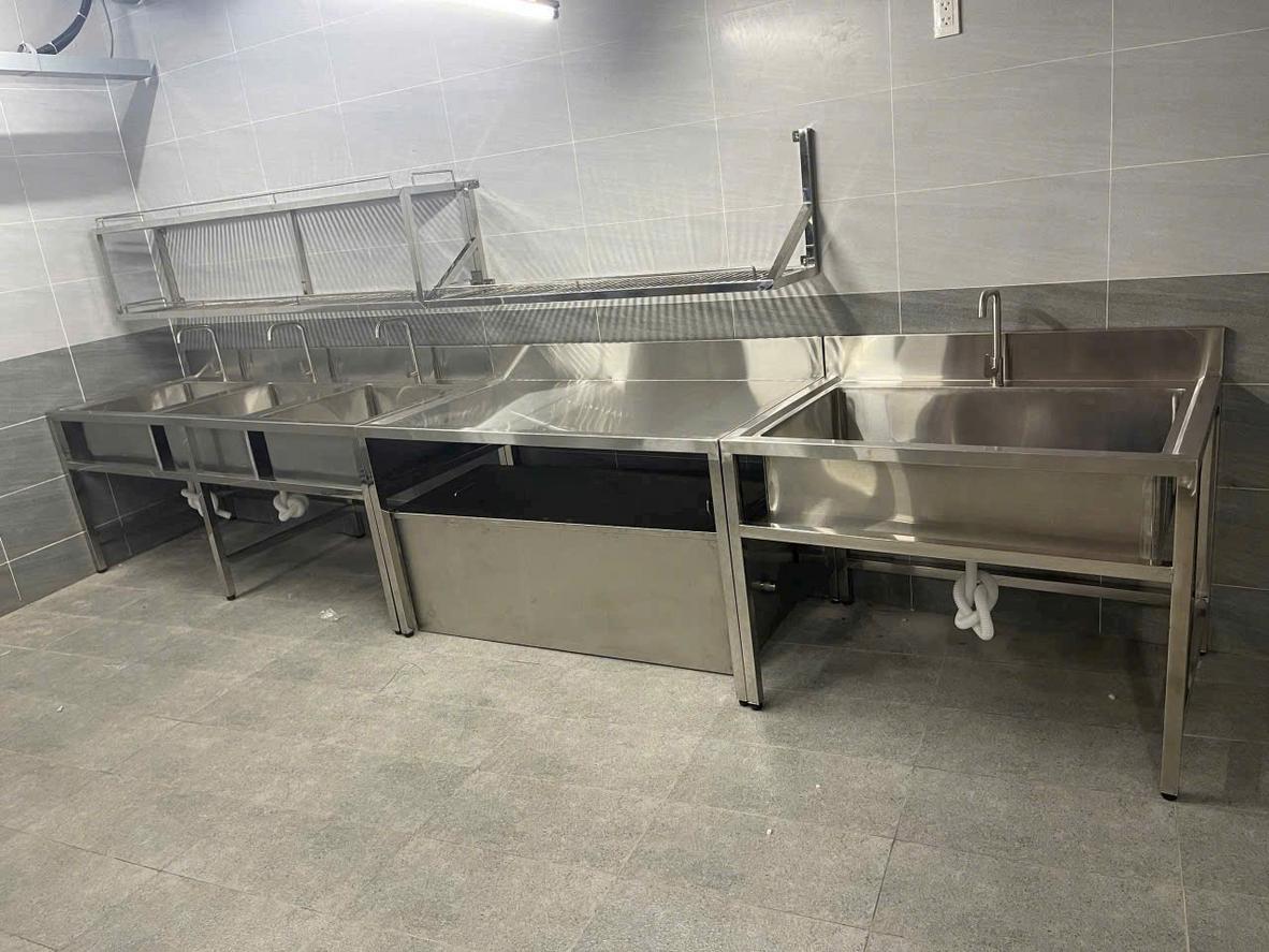 Dẫn chứng năng lực qua công trình và hạng mục inox đã bàn giao thực tế.