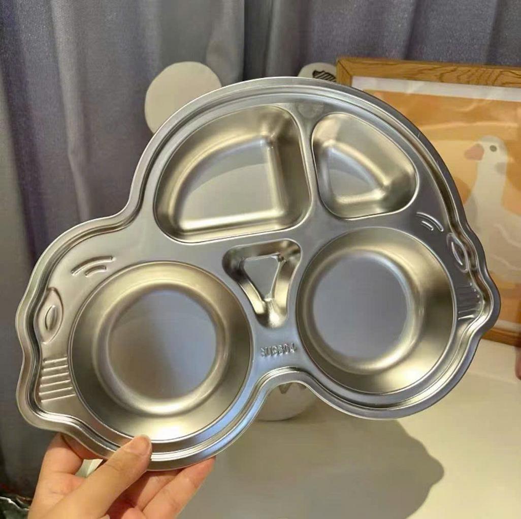 Dùng nam châm để kiểm tra và phân biệt khay inox 304 và khay inox 201