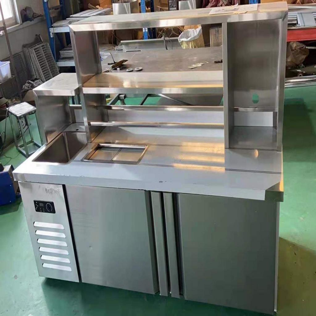 Chấn CNC và hàn TIG có khí Ar giúp quầy sắc nét, sạch và bền.