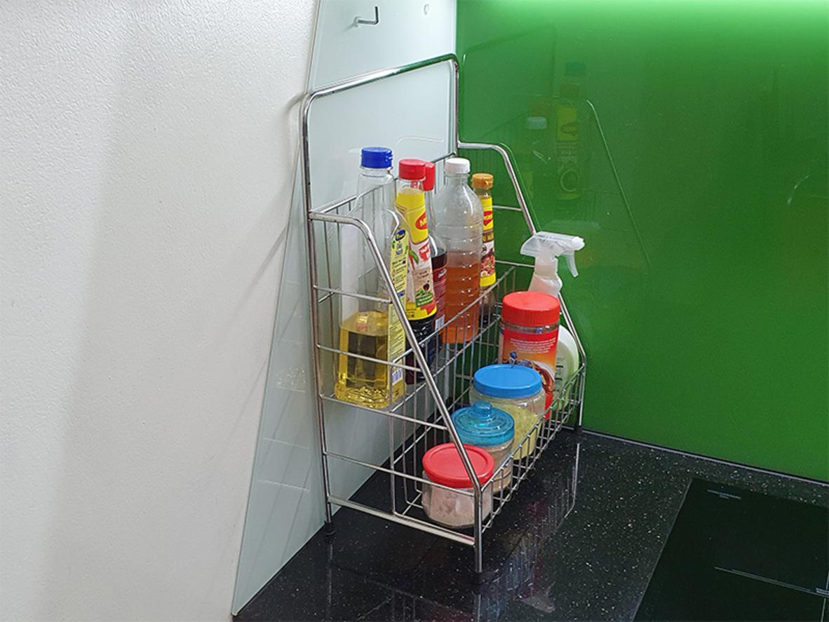 Chi tiết tính năng và kỹ thuật kệ gia vị chân ống