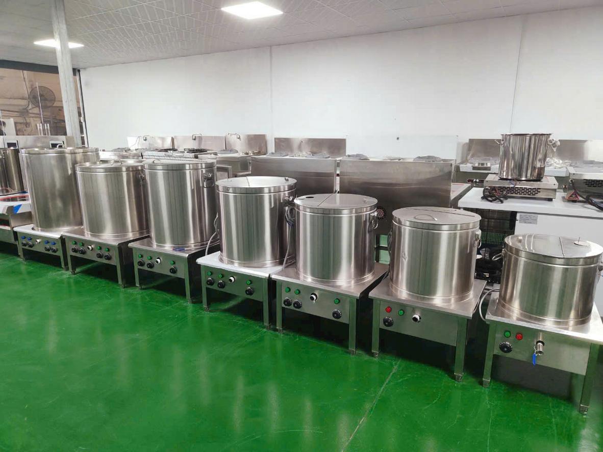 Dù dùng điện hay gas, nồi nấu phở chất lượng tốt vẫn cần inox 304 và kết cấu bền.