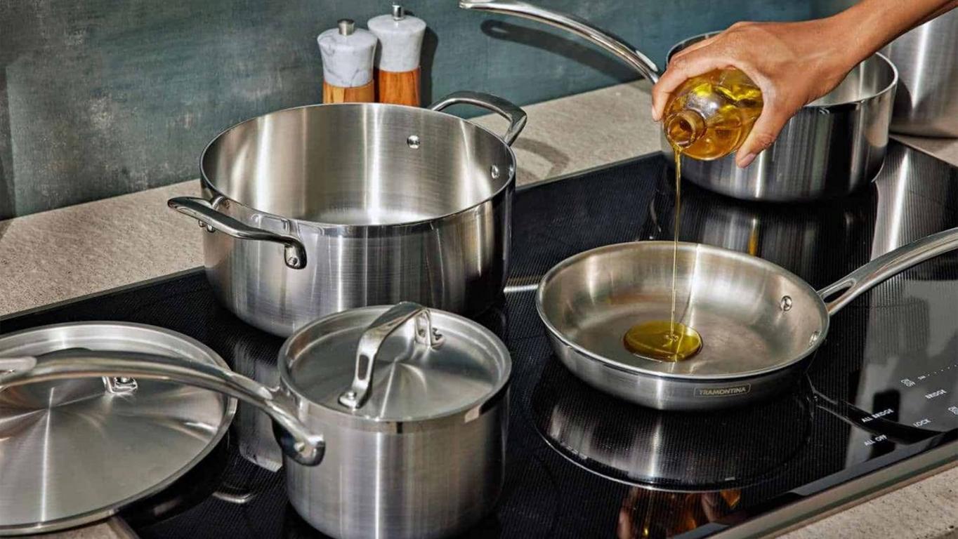 Vết ố vàng trên inox thường chỉ nằm ở lớp bề mặt