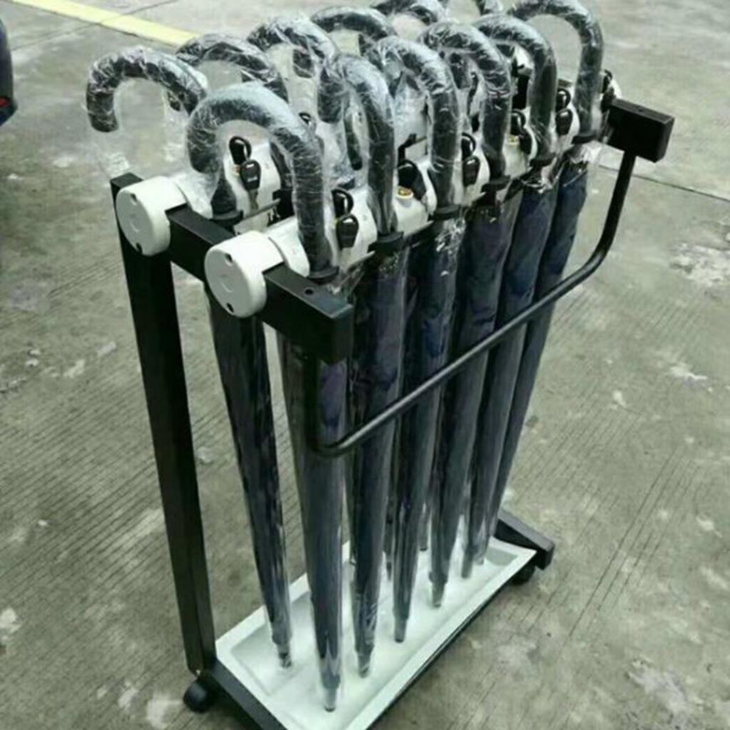 Hệ thống khóa cá nhân và khay hứng nước