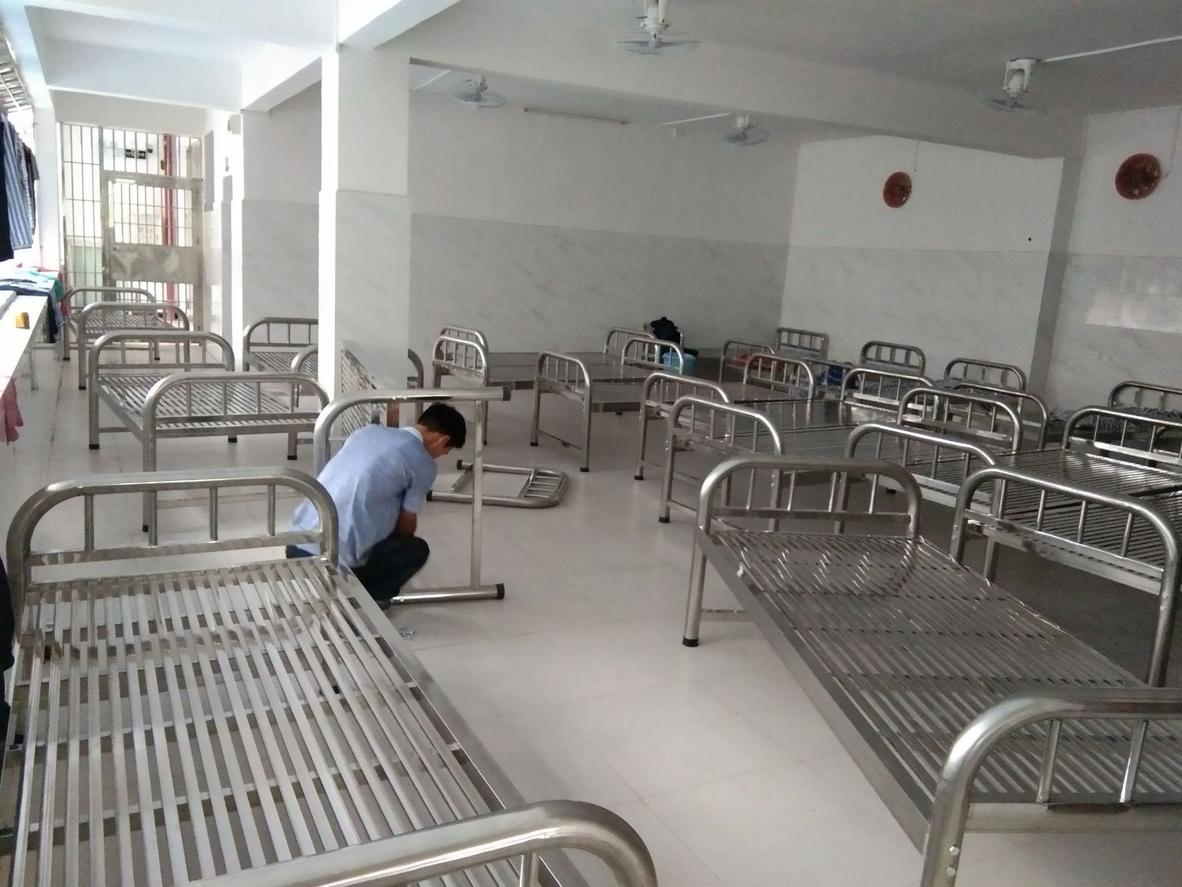 Khung hộp, chân ống và dát giường inox theo kích thước phổ biến