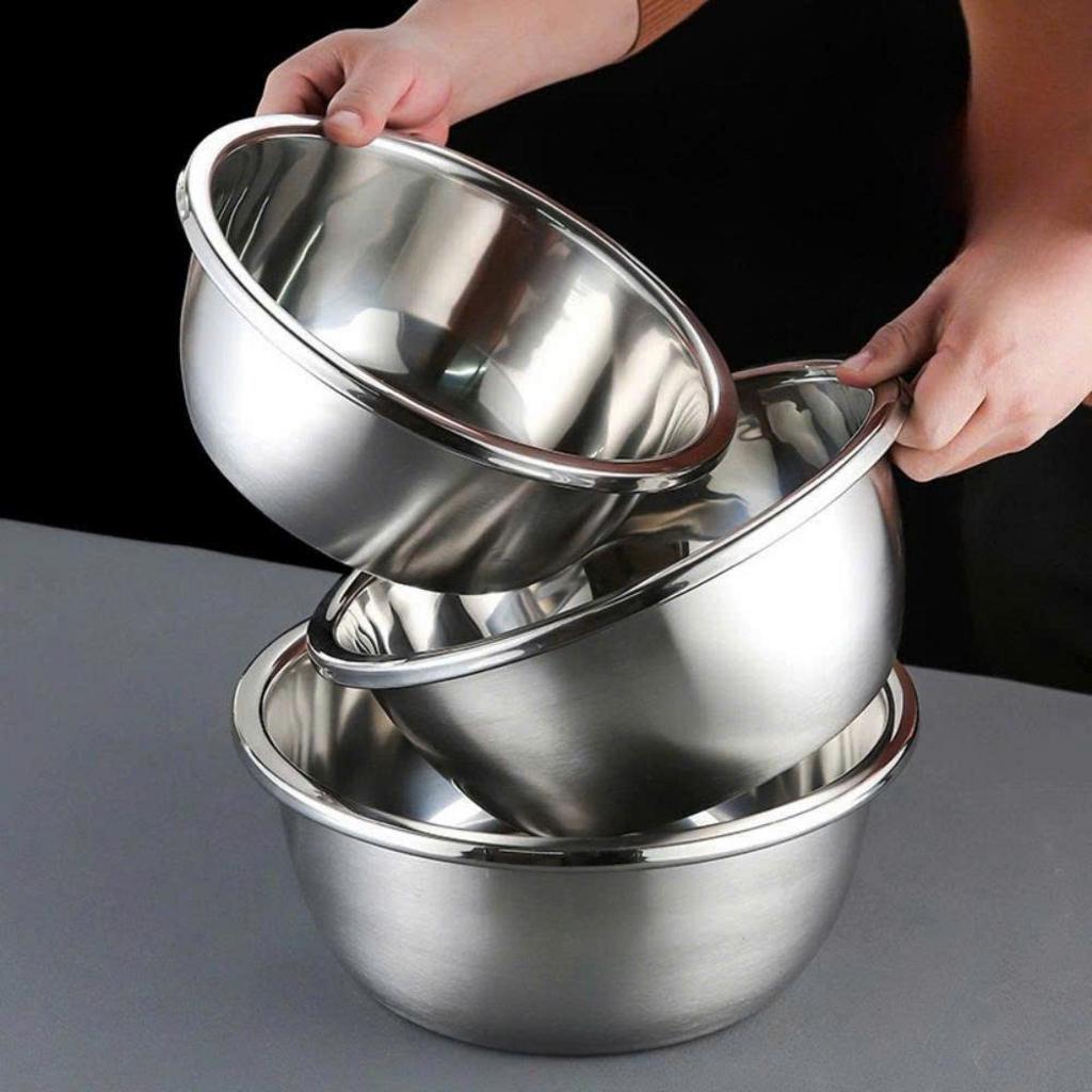 Mép bo tròn, mịn là dấu hiệu thau inox hoàn thiện tốt