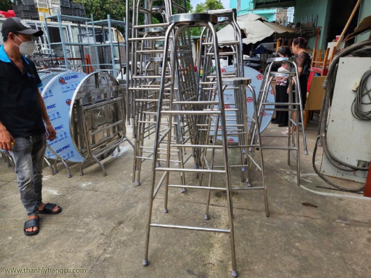 Mối hàn TIG khí Ar ngấu sâu và mặt ghế tròn 32cm dập chấn CNC an toàn