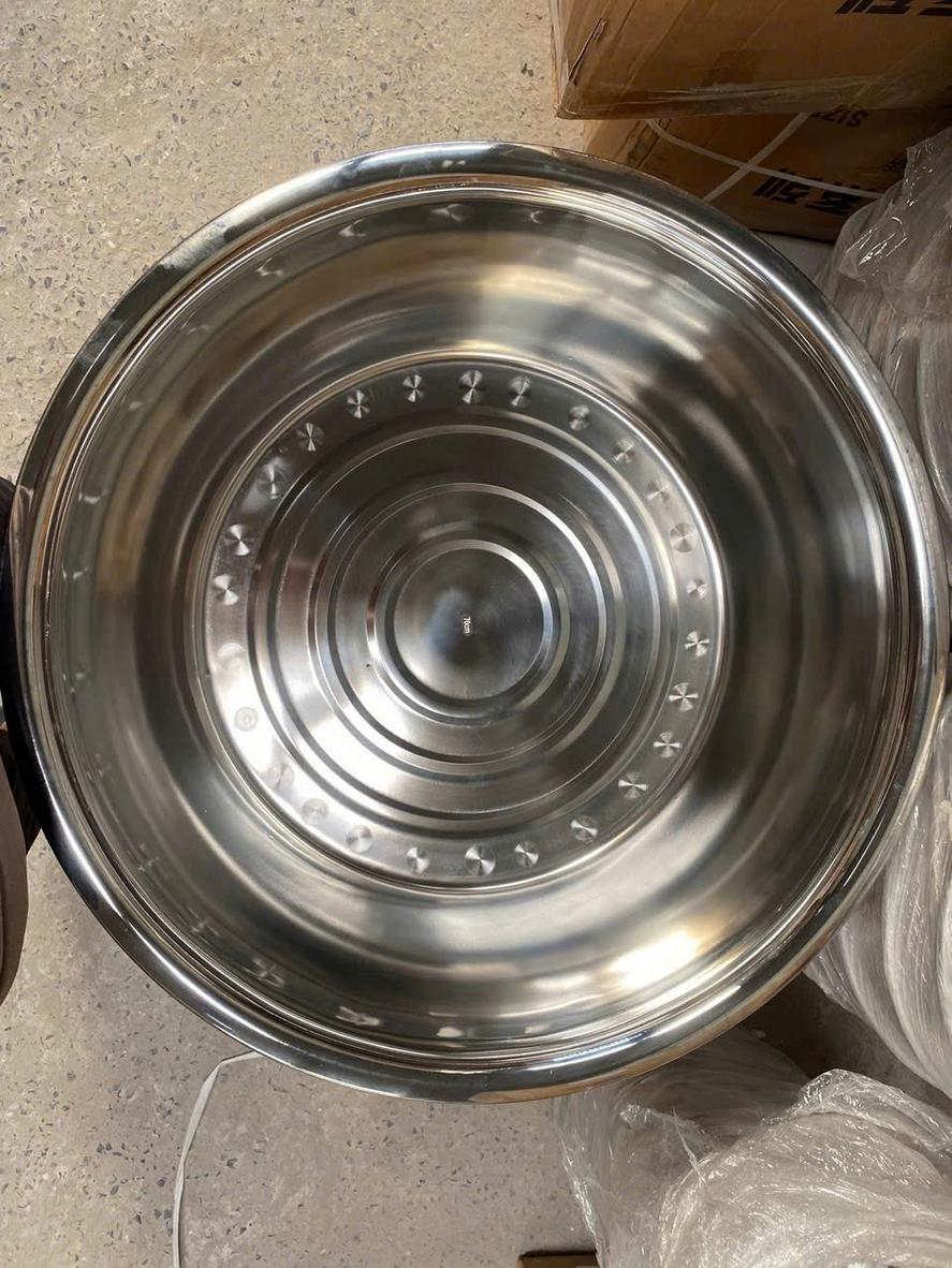 Dùng nam châm để kiểm tra nhanh chất liệu inox 304