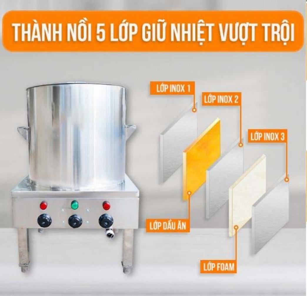 Kỹ thuật viên hướng dẫn đấu nối nguồn điện và vệ sinh bộ nồi nấu phở